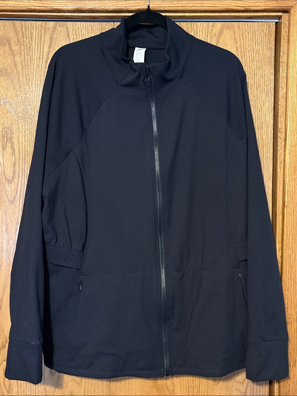 Fabletics Black Lightweight Zip-Up Shirt Jacket